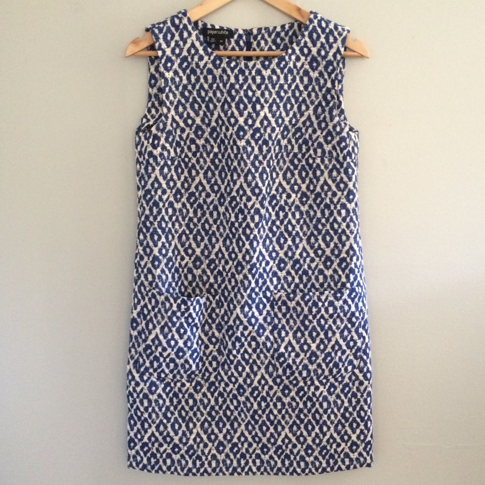 Paperwhite dress